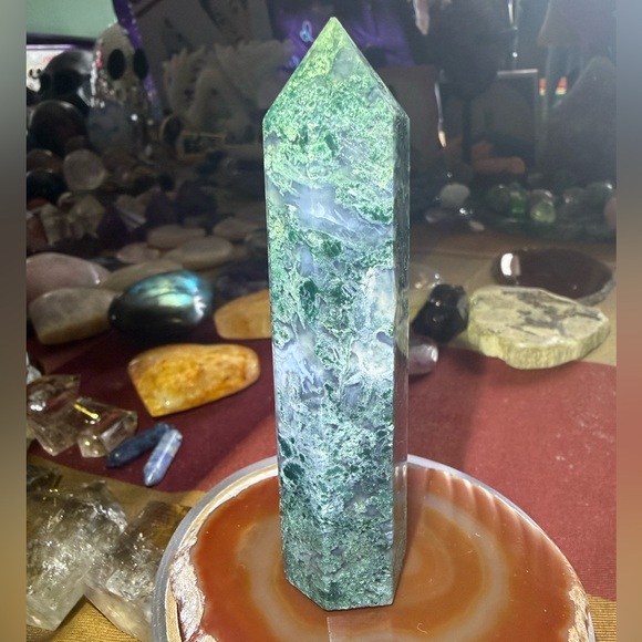 Moss Agate Tower - Picture 3 of 6